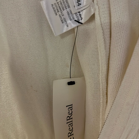 Luxury Knit Top - Picture 5 of 8